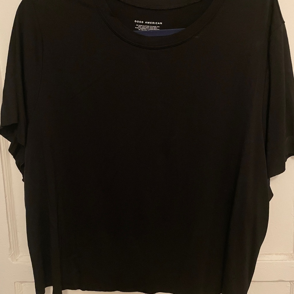 Good American Classic Black Short Sleeve Tee